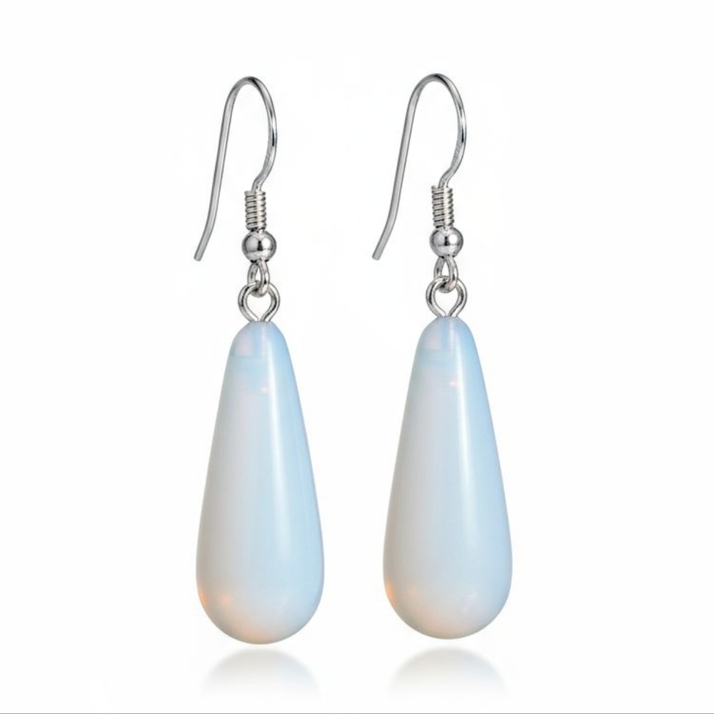 NWT Beautiful Boho Natural Opal Stone Dangling Earrings!